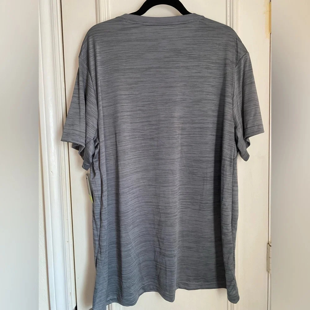 Tek Gear Gray Dry Tek Short Sleeve Tee | Size XXL NWT - Picture 5 of 5